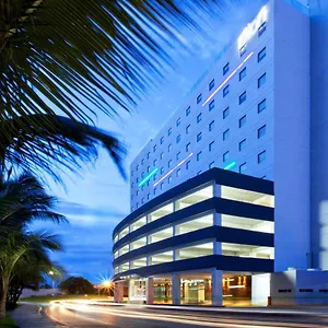 https://aloft-cancun.quintano-roohotels.com